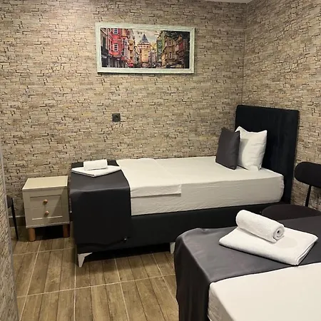 Rovigo Hotel *